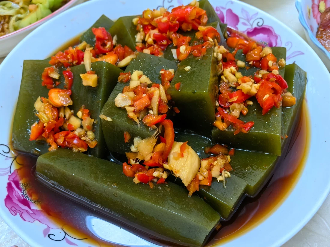 云阳斑鸠叶豆腐