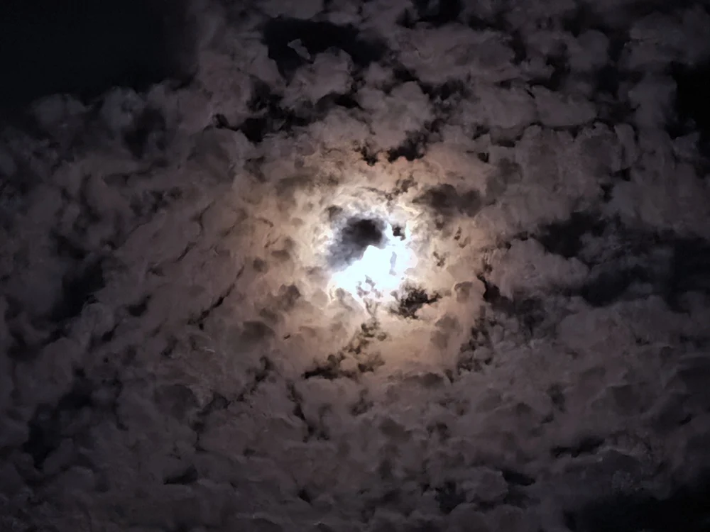 6月15日，云阳的月空！