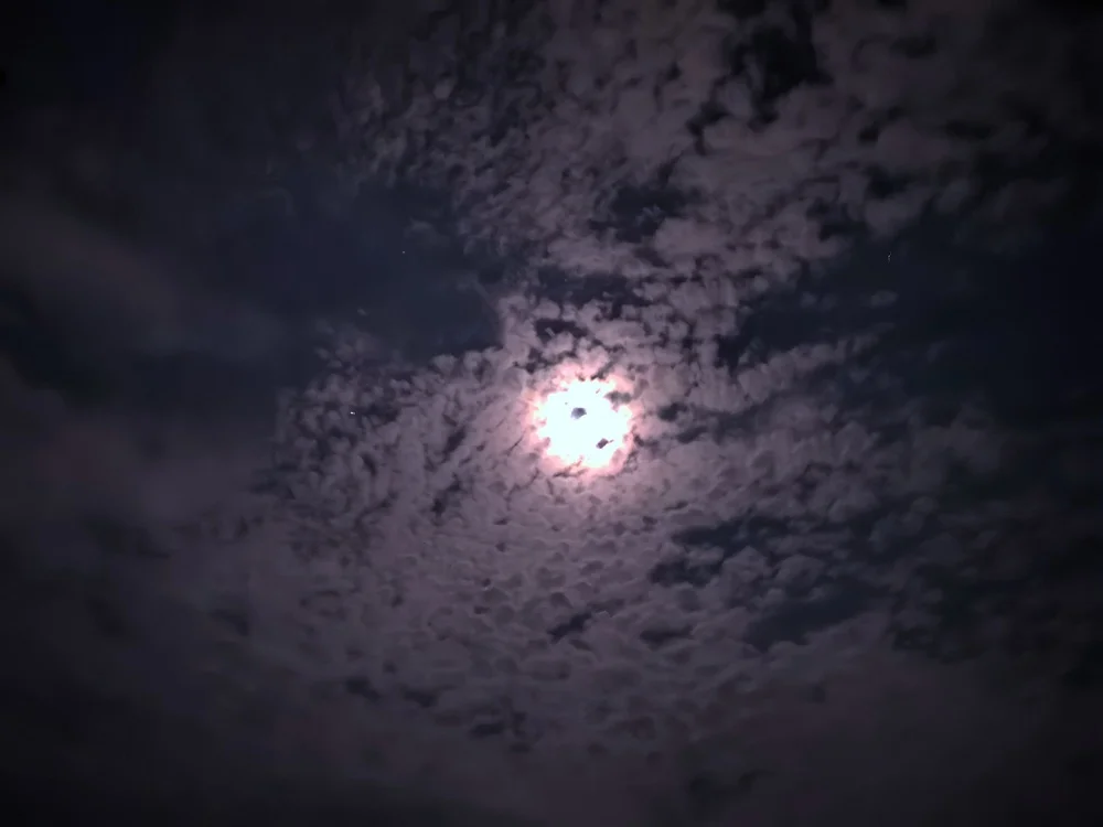 6月15日，云阳的月空！