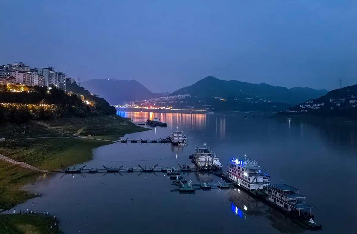 云阳夜幕江景随拍几张，2024年6月29日