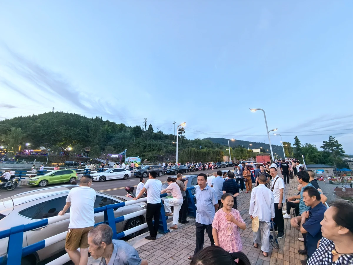 云阳复兴网红桥夜幕随拍-2024年7月2日