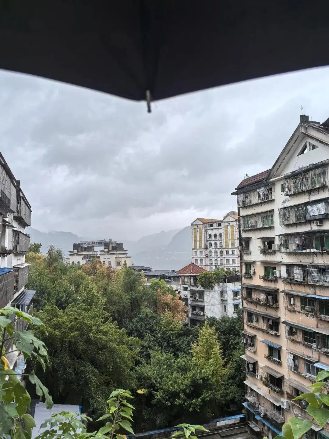 云阳终于下雨啦！真是一场秋雨一场凉！