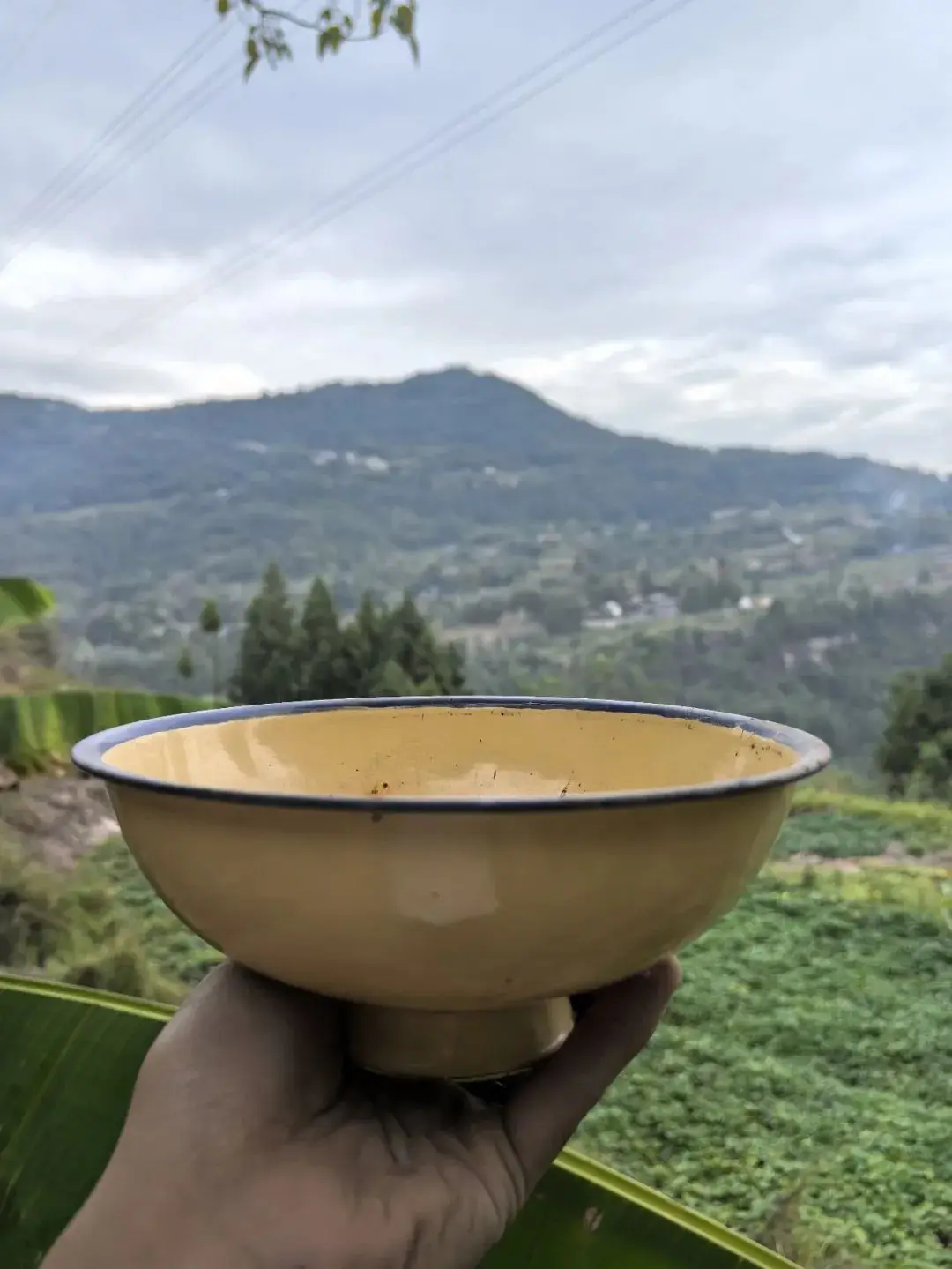😁老家的洋瓷碗—那贰年的吃饭神器！